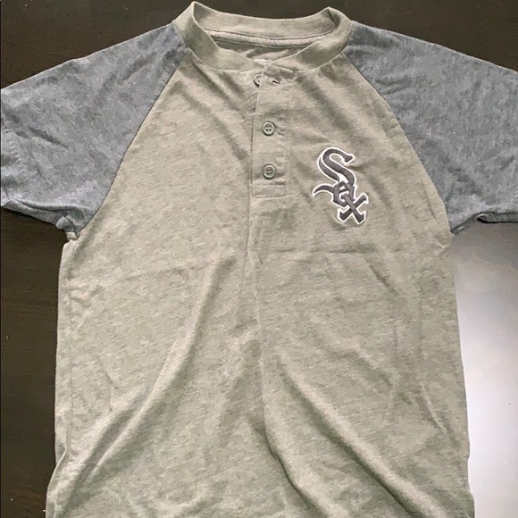 White Sox swimming shorts/ adidas white Sox shirt - Picture 4 of 4